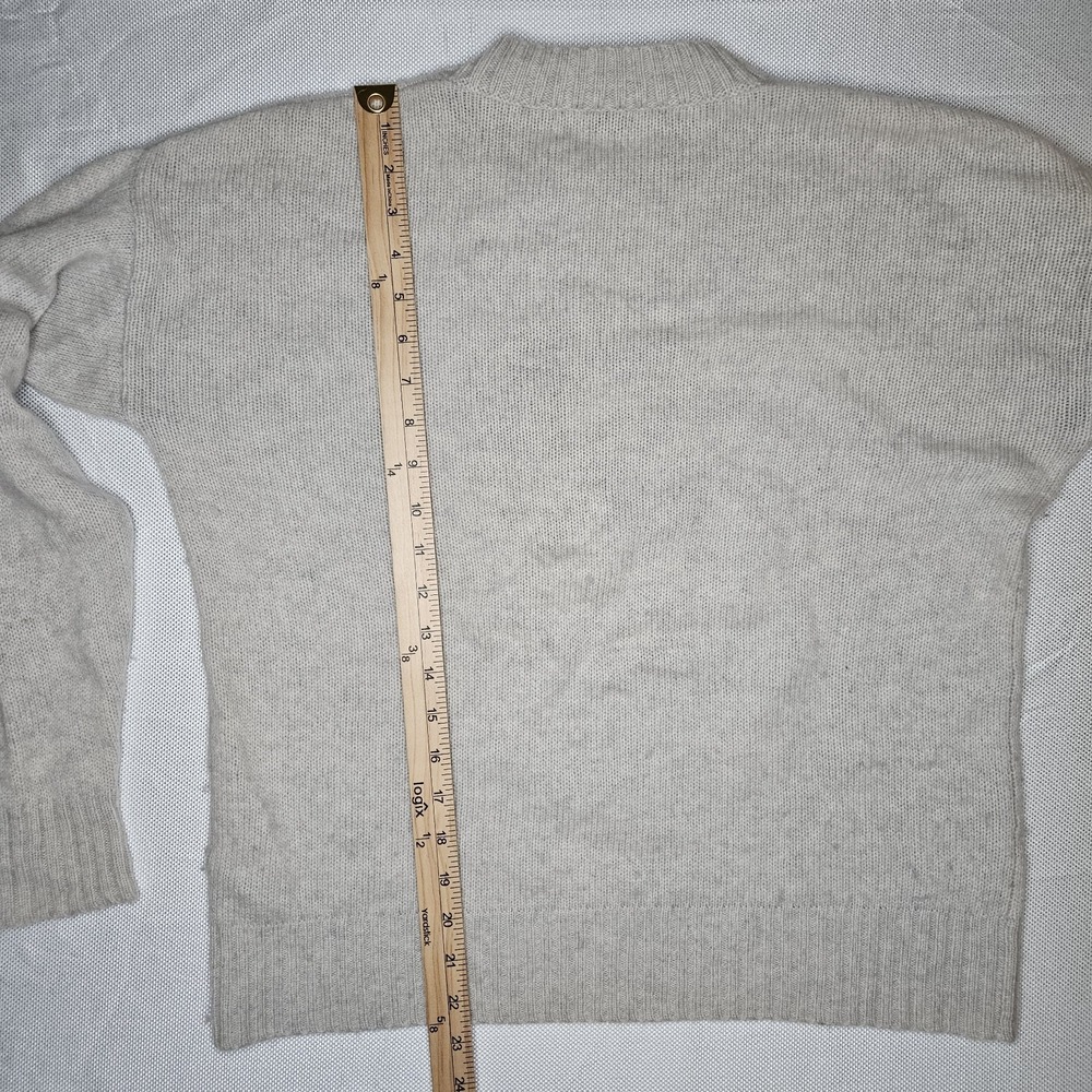 Skull Cashmere Sweater Womens Medium Gray With Beige Skull Wool Cashmere Blend - Picture 7 of 7